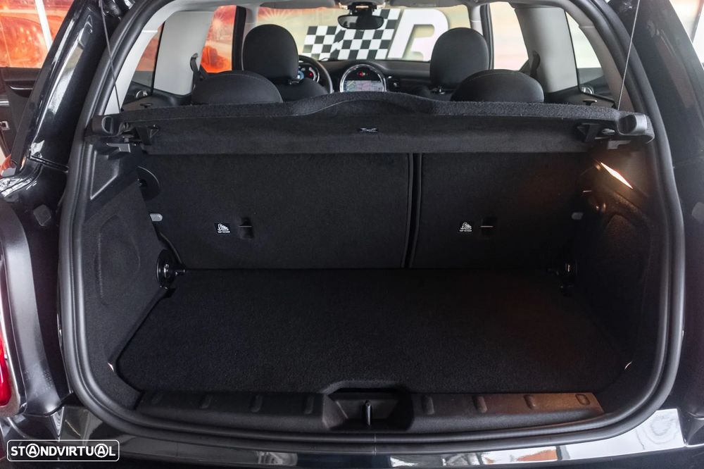 MINI 3 Portas Cooper SE - 23