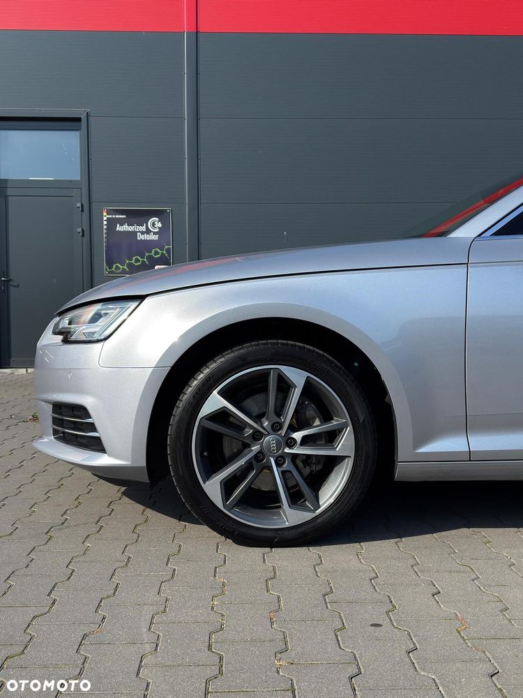 Audi A4 Avant 2.0 TDI S tronic quattro - 7