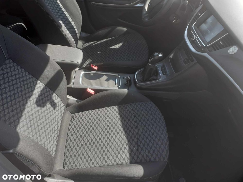 Opel Astra 1.0 Turbo Start/Stop Dynamic - 2