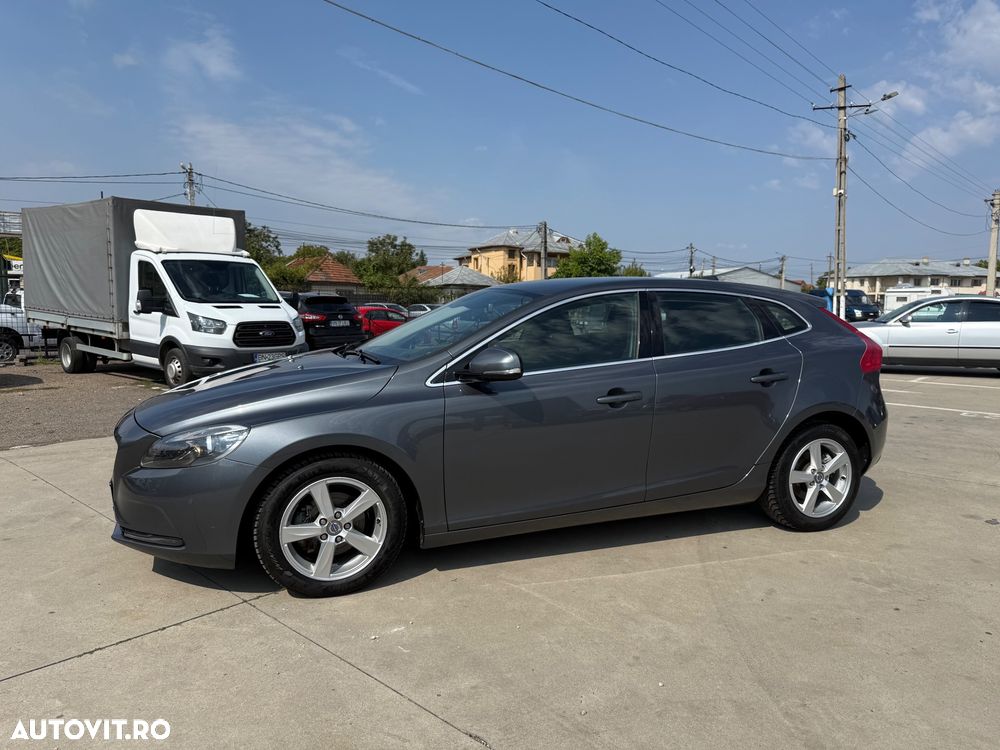 Volvo V40 D2 - 38