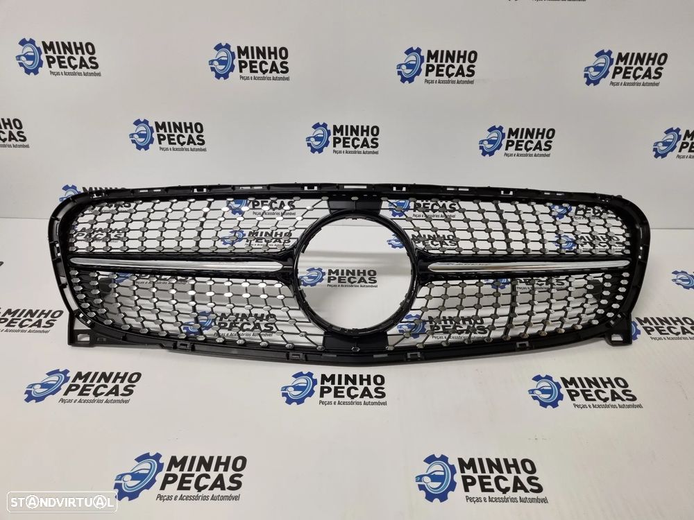 Grelha Frontal Mercedes GLA (X156) Diamond - 4