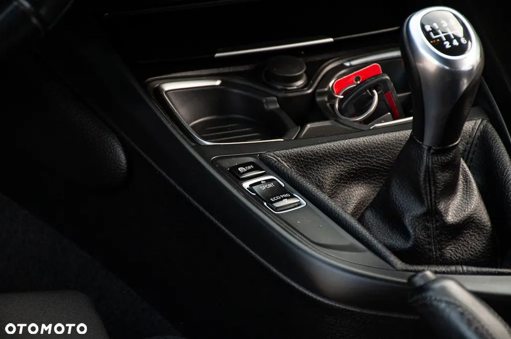 BMW Seria 1 120d Sport Line - 14