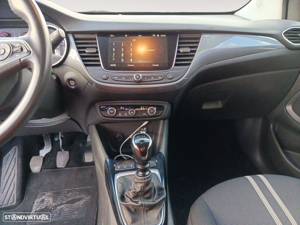 Opel Crossland 1.2 T Design & Tech - 11