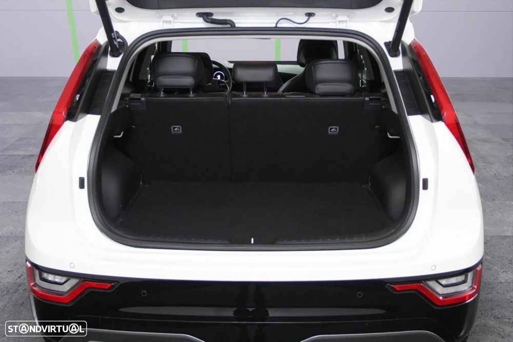 Kia Niro EV 64kWh Drive - 5