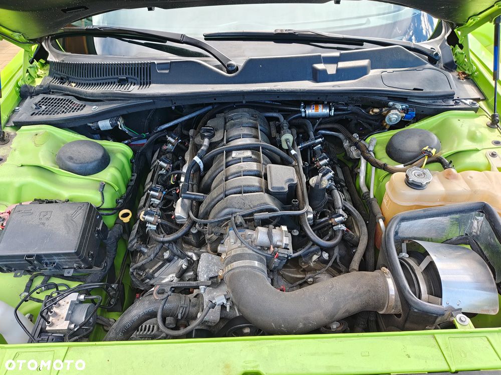 Dodge Challenger - 19