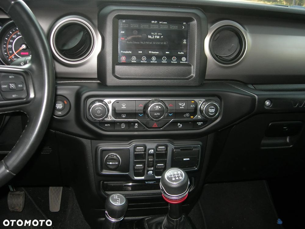 Jeep Wrangler - 17