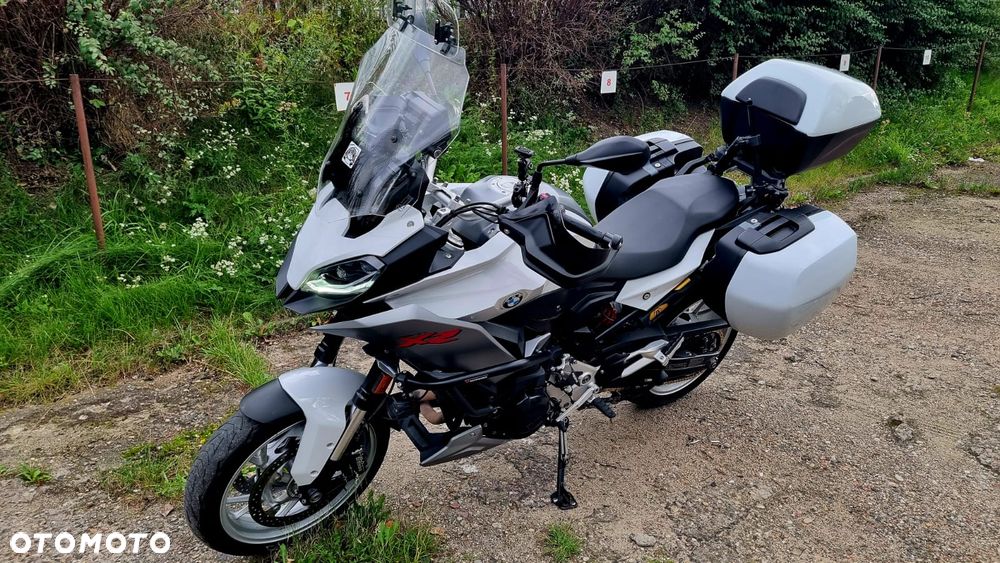 BMW XR - 10