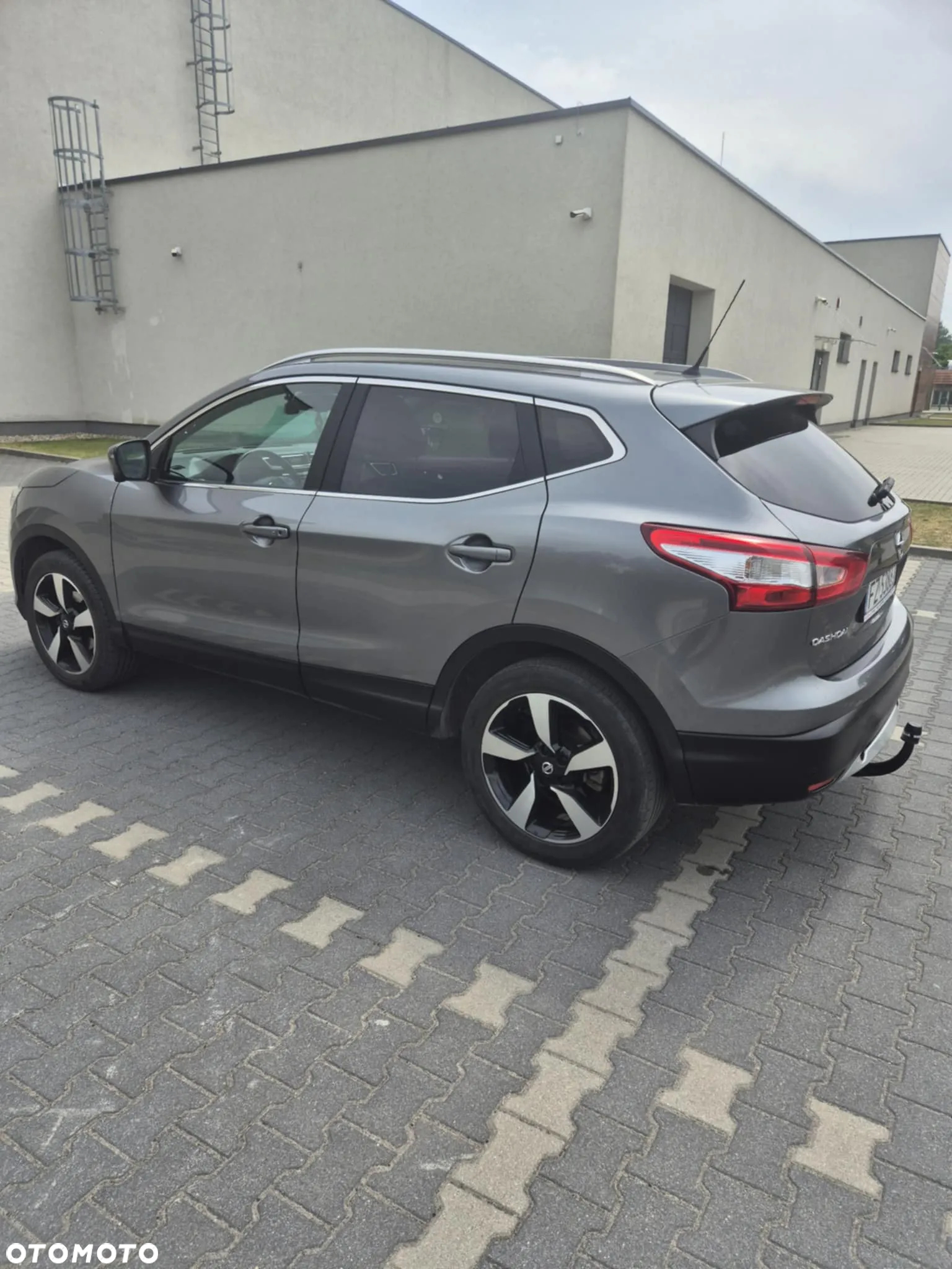 Nissan Qashqai 1.2 DIG-T N-Connecta - 10