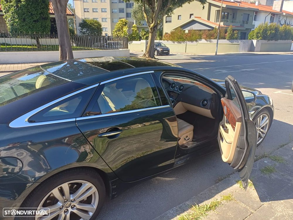 Jaguar XJ 3.0 D V6 Premium Luxury - 21