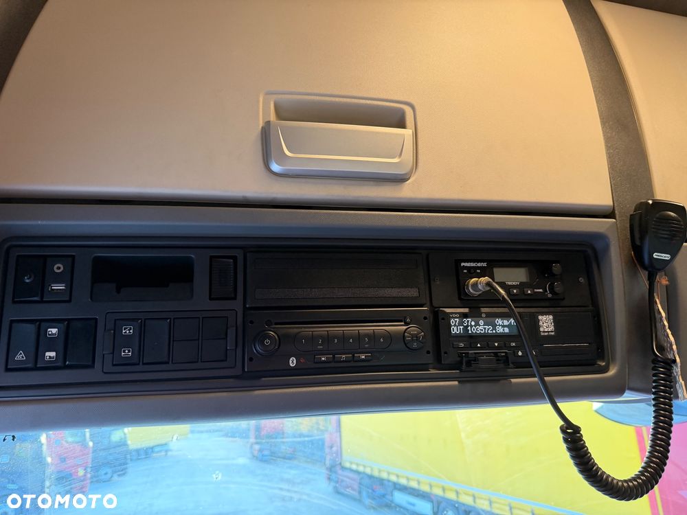 Renault T440 - 9
