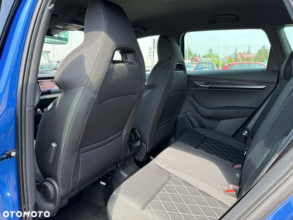 Skoda Karoq 1.5 TSI ACT Sportline DSG - 23