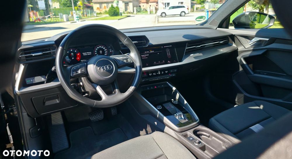 Audi A3 Sportback 35 TDI S tronic S line - 14