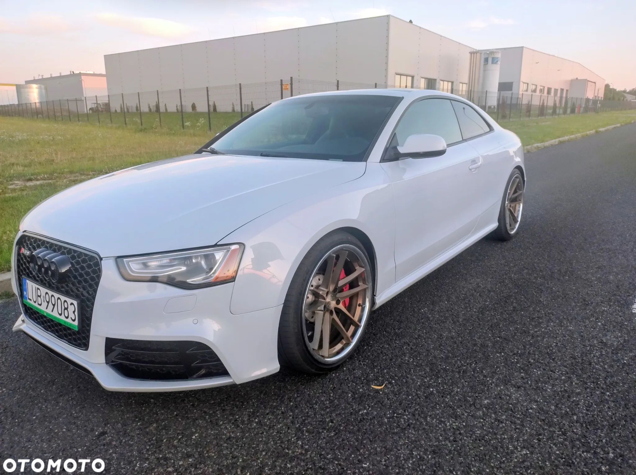 Audi RS5 Coupé Standard - 1