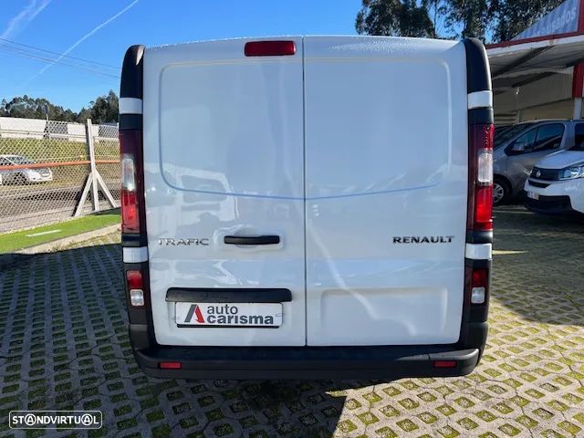 Renault TRAFIC 6lug. 120cv - 6