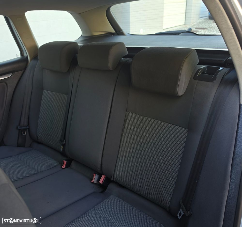 VW Golf Variant 1.9 TDi BlueM.Trend Pack - 12