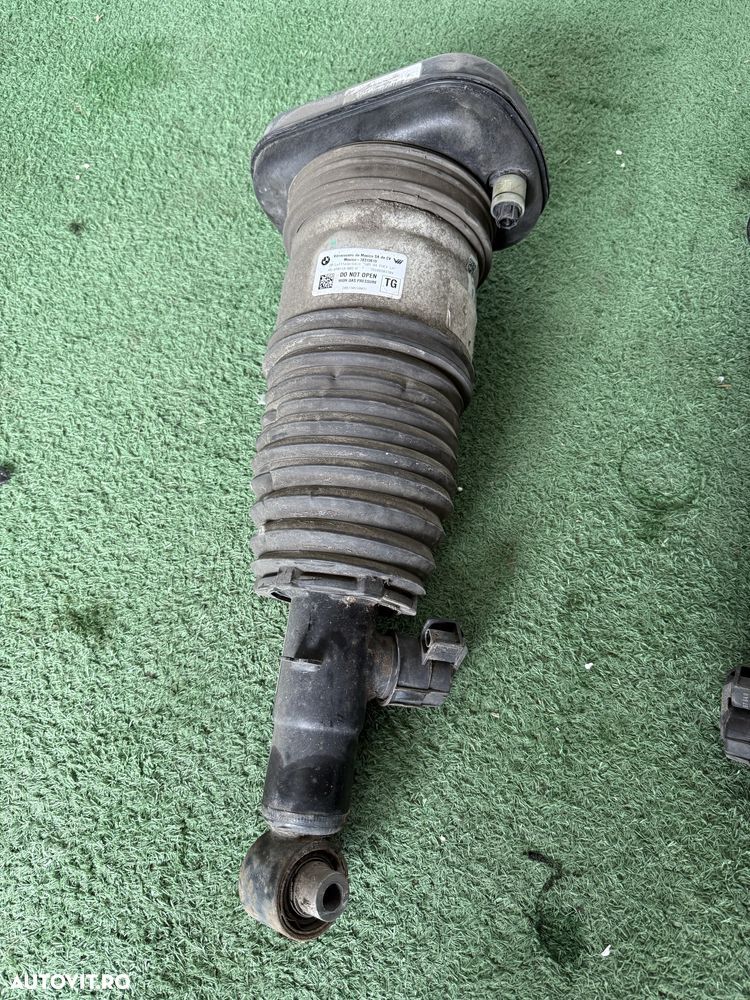 Perna aer amortizor stanga dreapta spate Bmw X5 G05 X6 G06 X7 G07 - 4