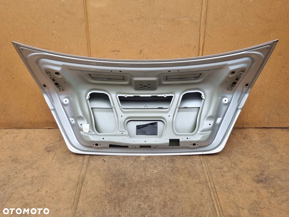 MERCEDES C KLASA W204 SEDAN LIFT KLAPA BAGAZNIKA - 4