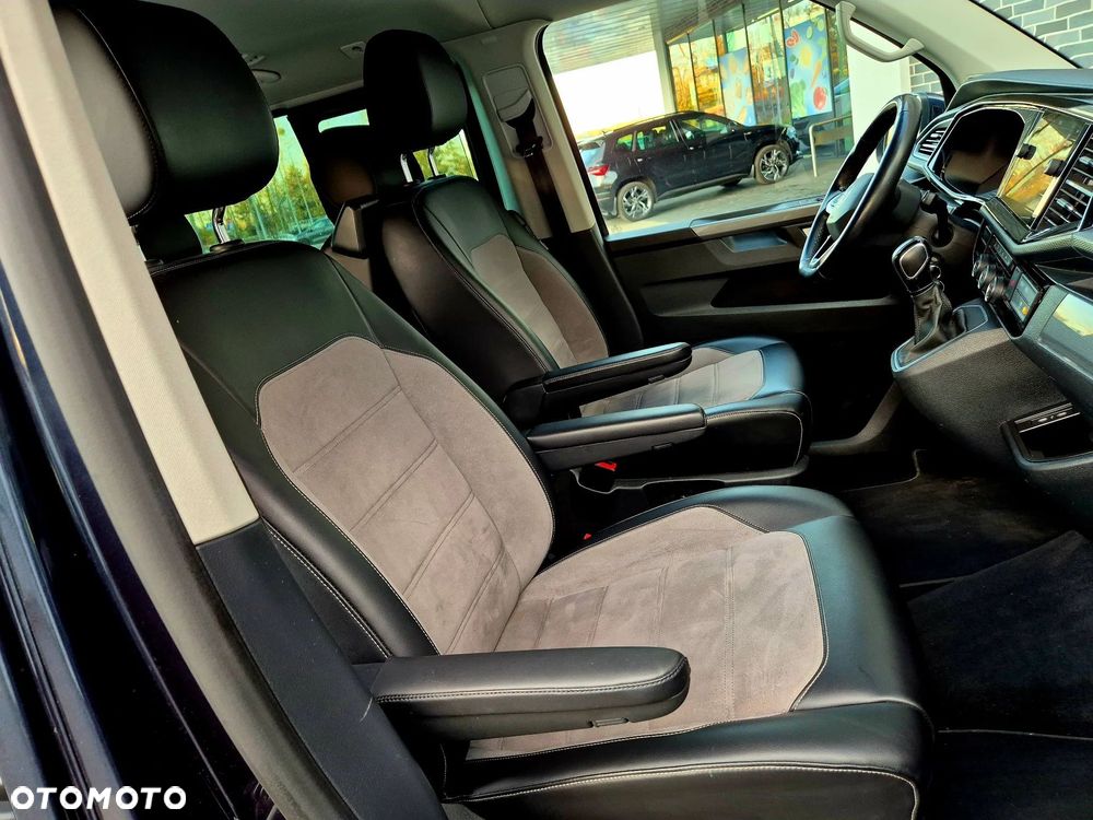 Volkswagen Multivan - 28