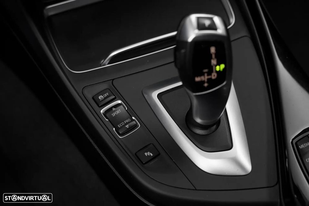 BMW 116 d Line Sport Auto - 27