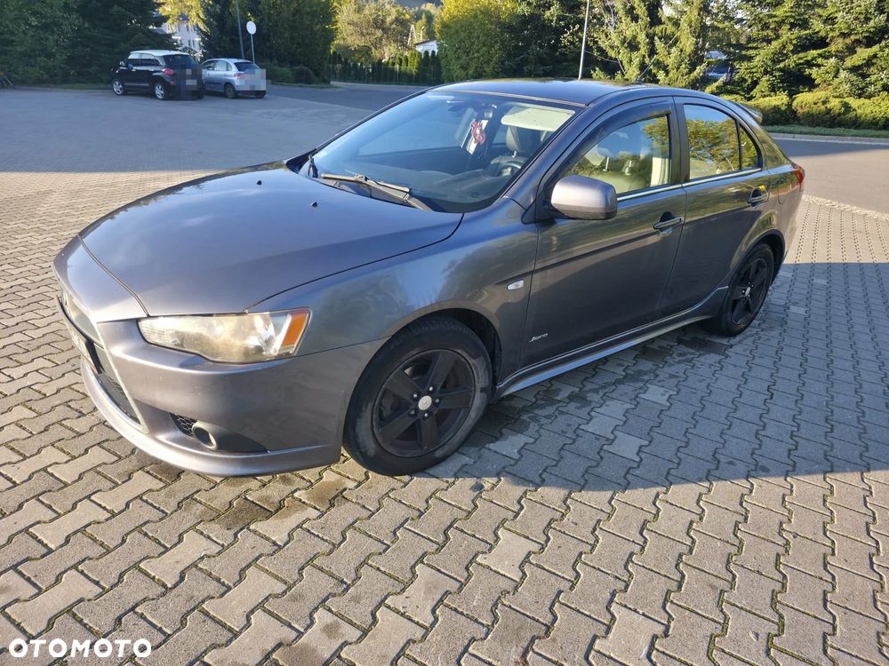 Mitsubishi Lancer - 15