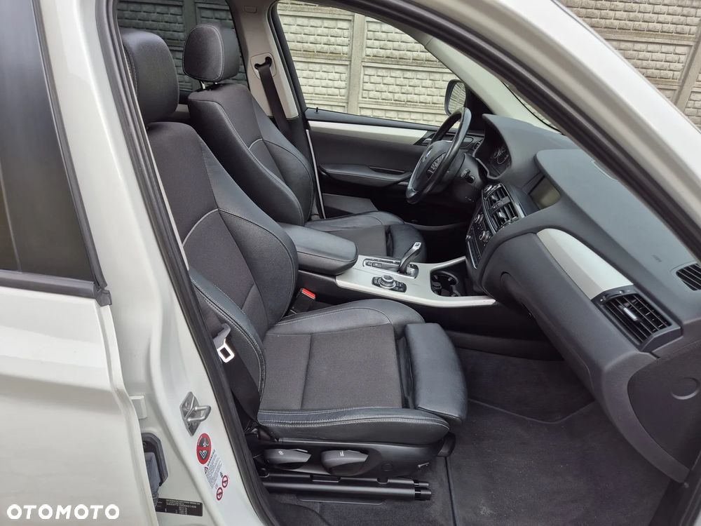 BMW X3 xDrive20d - 31