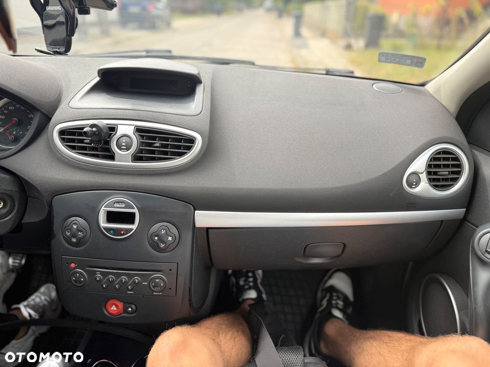 Renault Clio 1.5 dCi Dynamique - 14