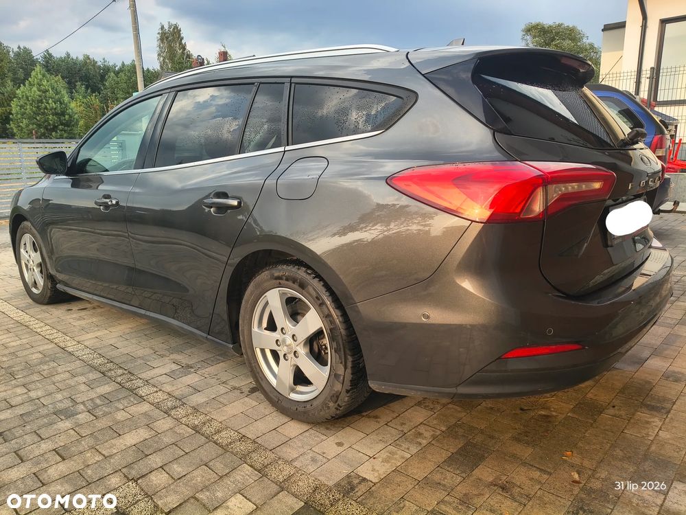Ford Focus 2.0 EcoBlue Titanium - 3