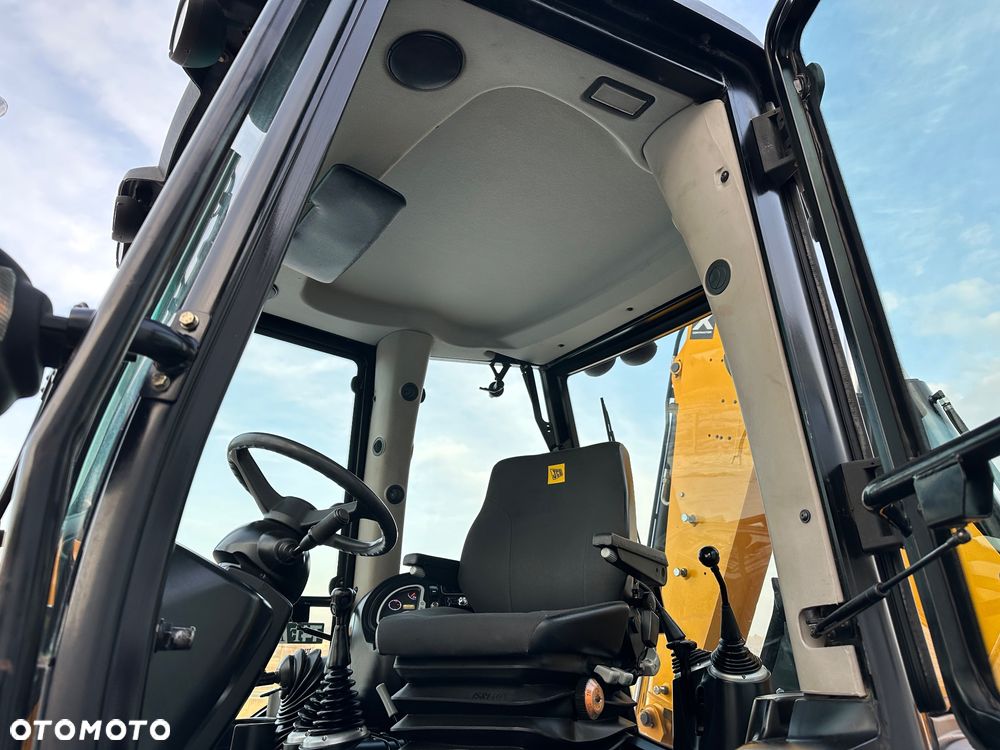 JCB 3CX Contractor - 27