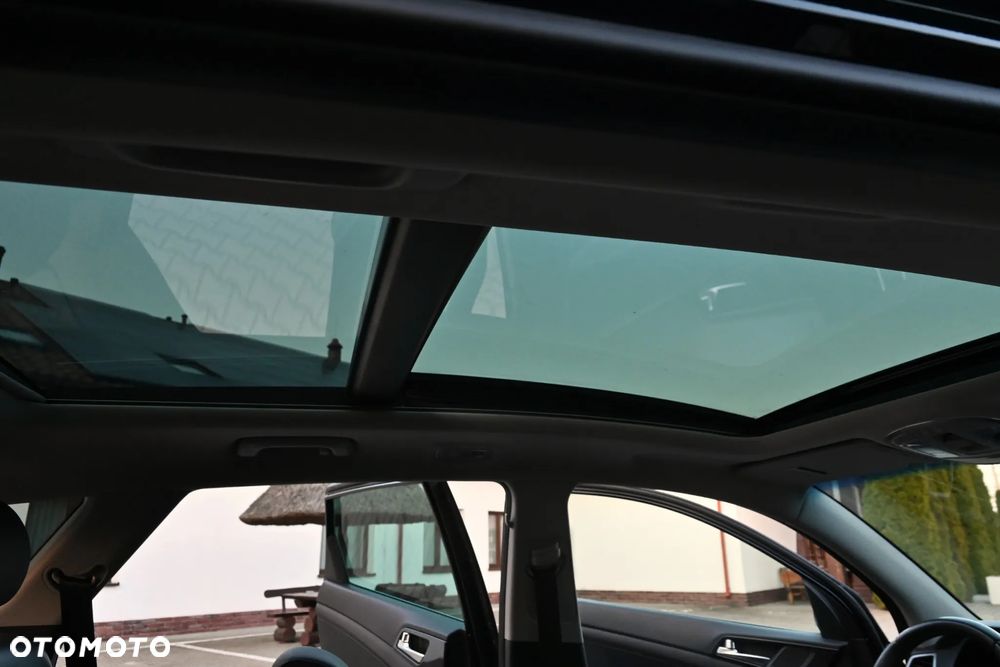 Hyundai Tucson 2.0 CRDI 4WD Automatik Premium - 17