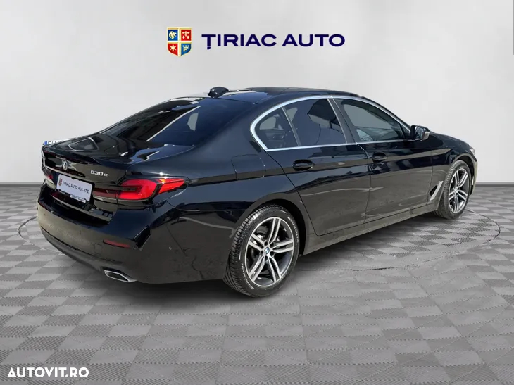 BMW Seria 5 530e xDrive Aut. Sport Line - 6