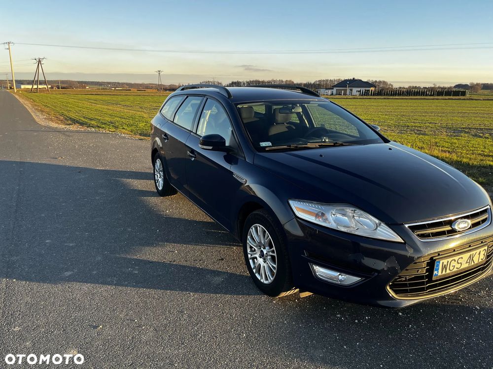 Ford Mondeo 2.0 Ambiente - 6