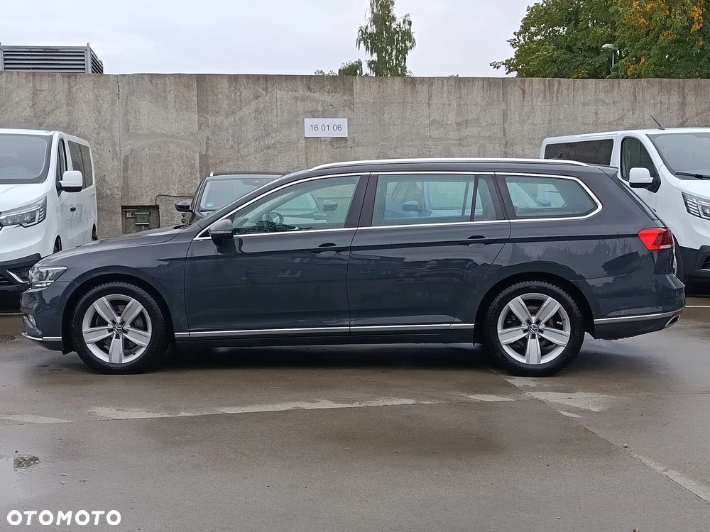 Volkswagen Passat - 5