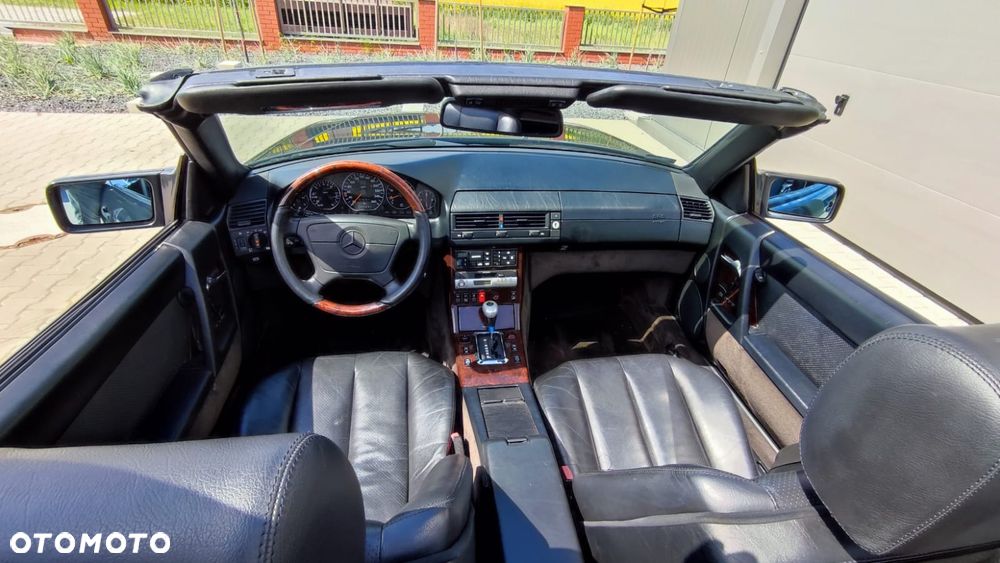 Mercedes-Benz SL - 12
