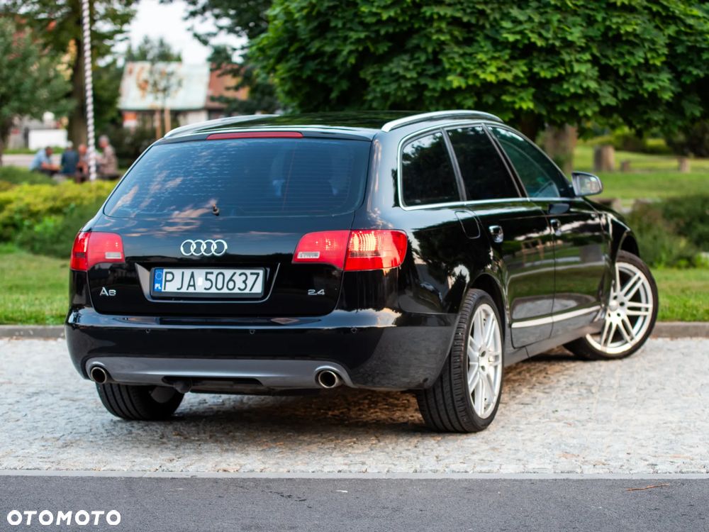 Audi A6 Avant - 17