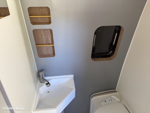 VW Grand California Siesta Pacific - 21