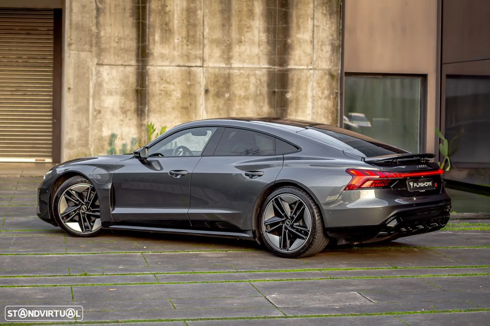 Audi e-tron GT quattro - 31