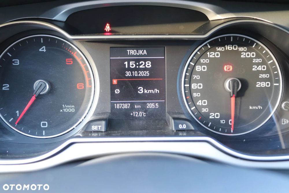 Audi A4 Avant 2.0 TDI - 36