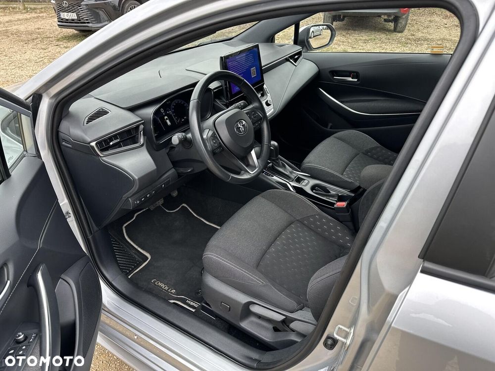 Toyota Corolla 2.0 Hybrid Comfort - 14