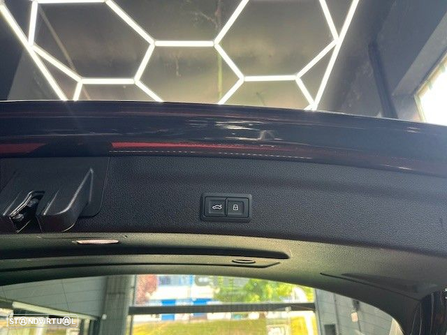 Audi A6 Avant 40 TDI Design S tronic - 25