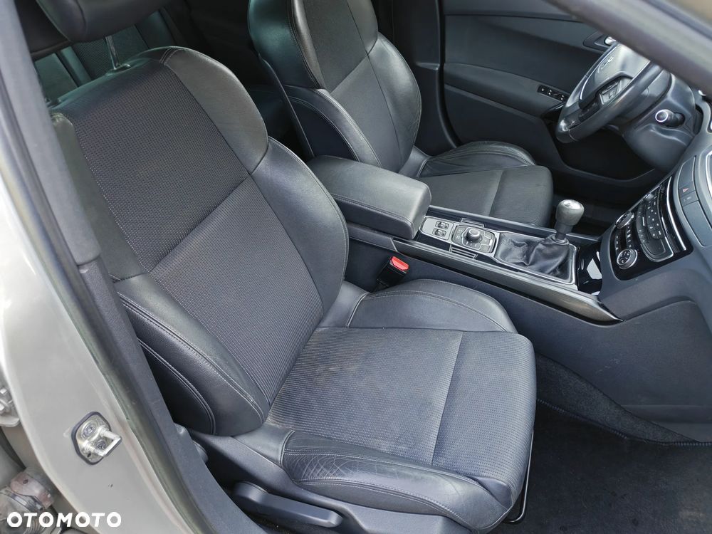 Peugeot 508 HDi FAP 165 Allure - 34