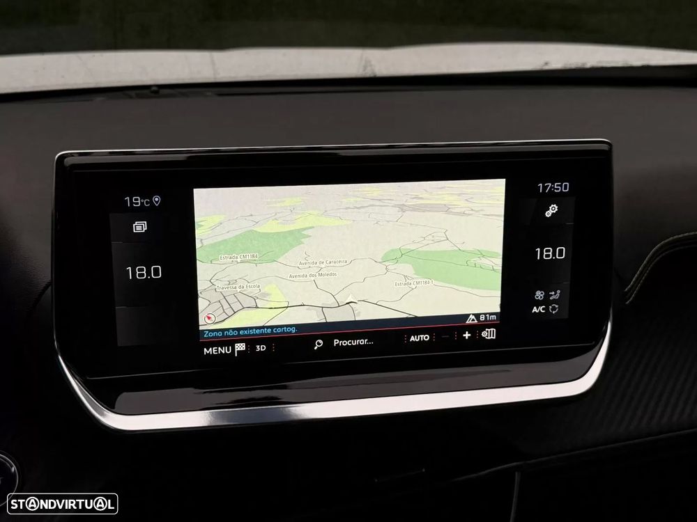 Peugeot 2008 1.2 PureTech GT Pack EAT8 - 17