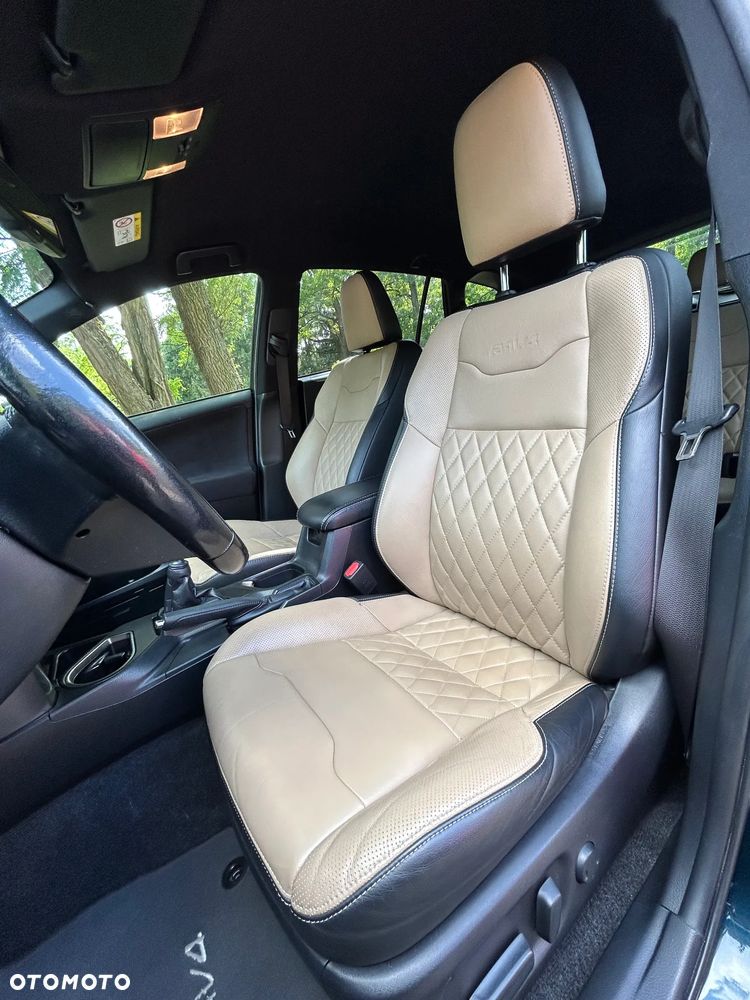 Toyota RAV4 2.0 Prestige 4x4 - 13