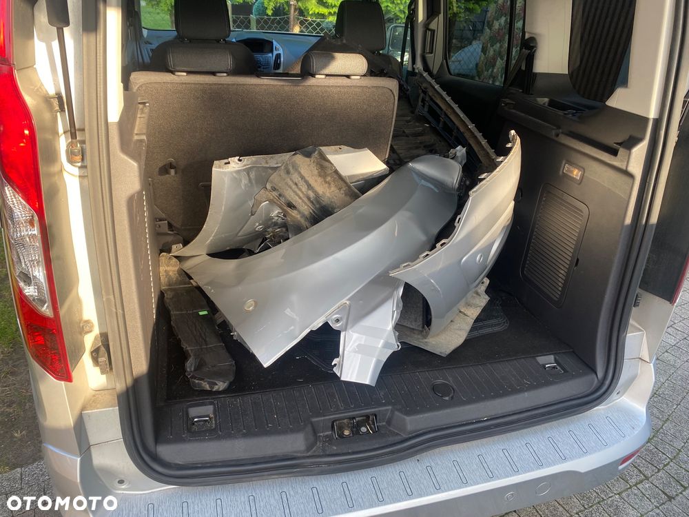 Ford Tourneo Connect Grand 1.6 EcoBoost Titanium - 25