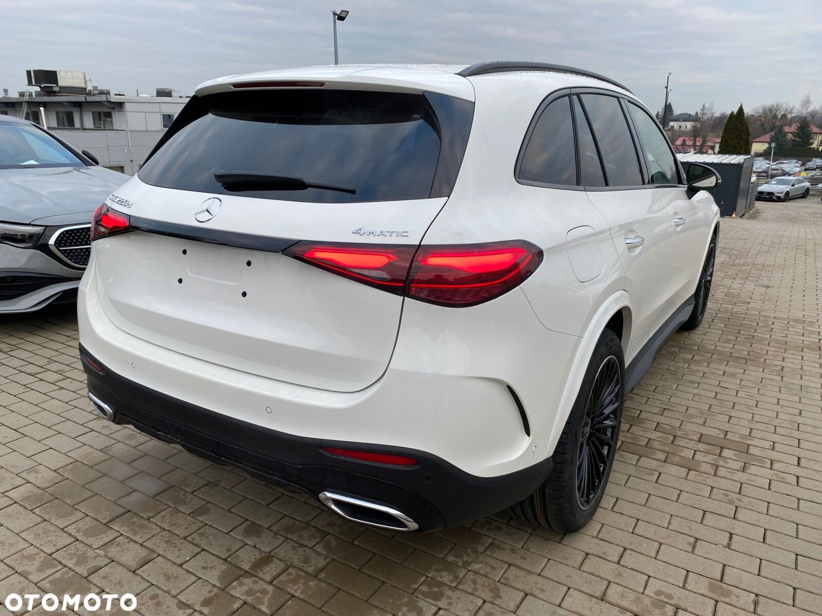 Mercedes-Benz GLC - 4
