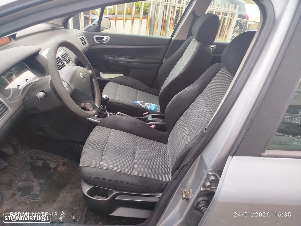 Peugeot 307 1.6 HDi Premium - 5
