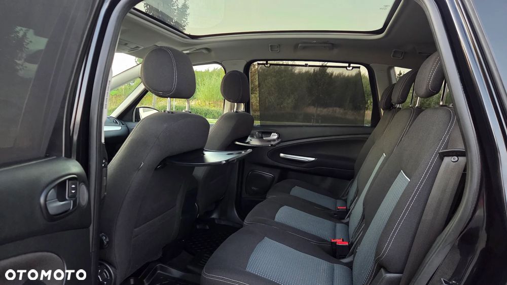 Ford S-Max 2.0 TDCi DPF Titanium - 17