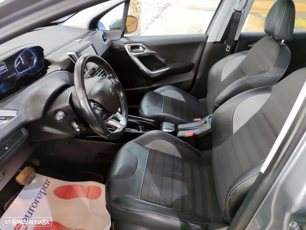 Peugeot 2008 PureTech 110 Stop&Start EAT6 Allure - 12