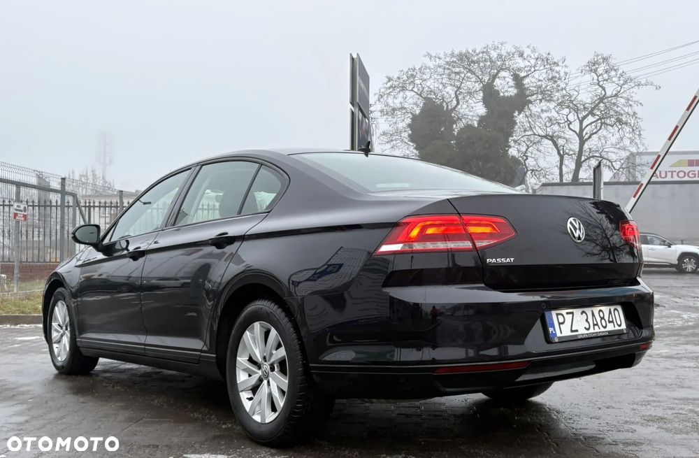 Volkswagen Passat 1.5 TSI EVO Trendline - 6