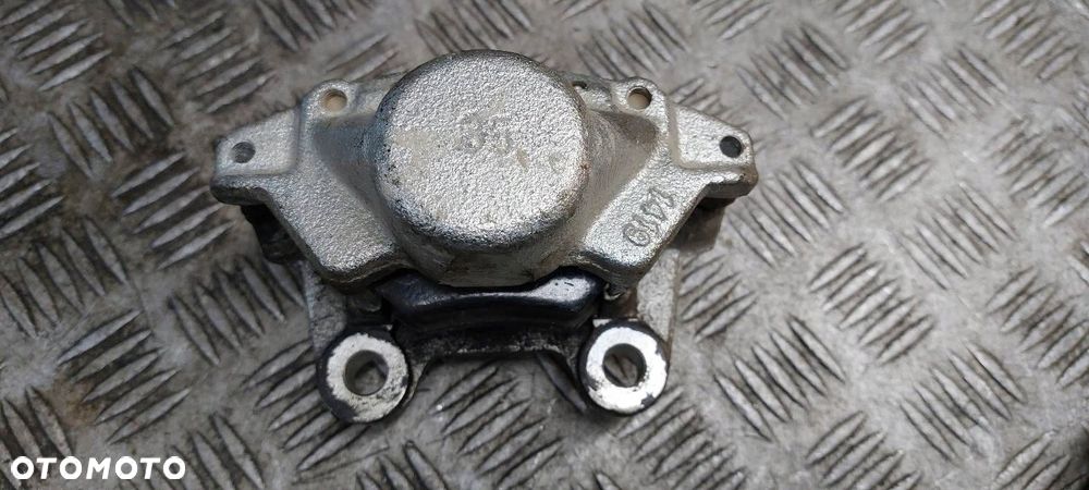 ZACISK HAMULCOWY PRAWY TYŁ OPEL VECTRA B LIFT KLOCKI - 2