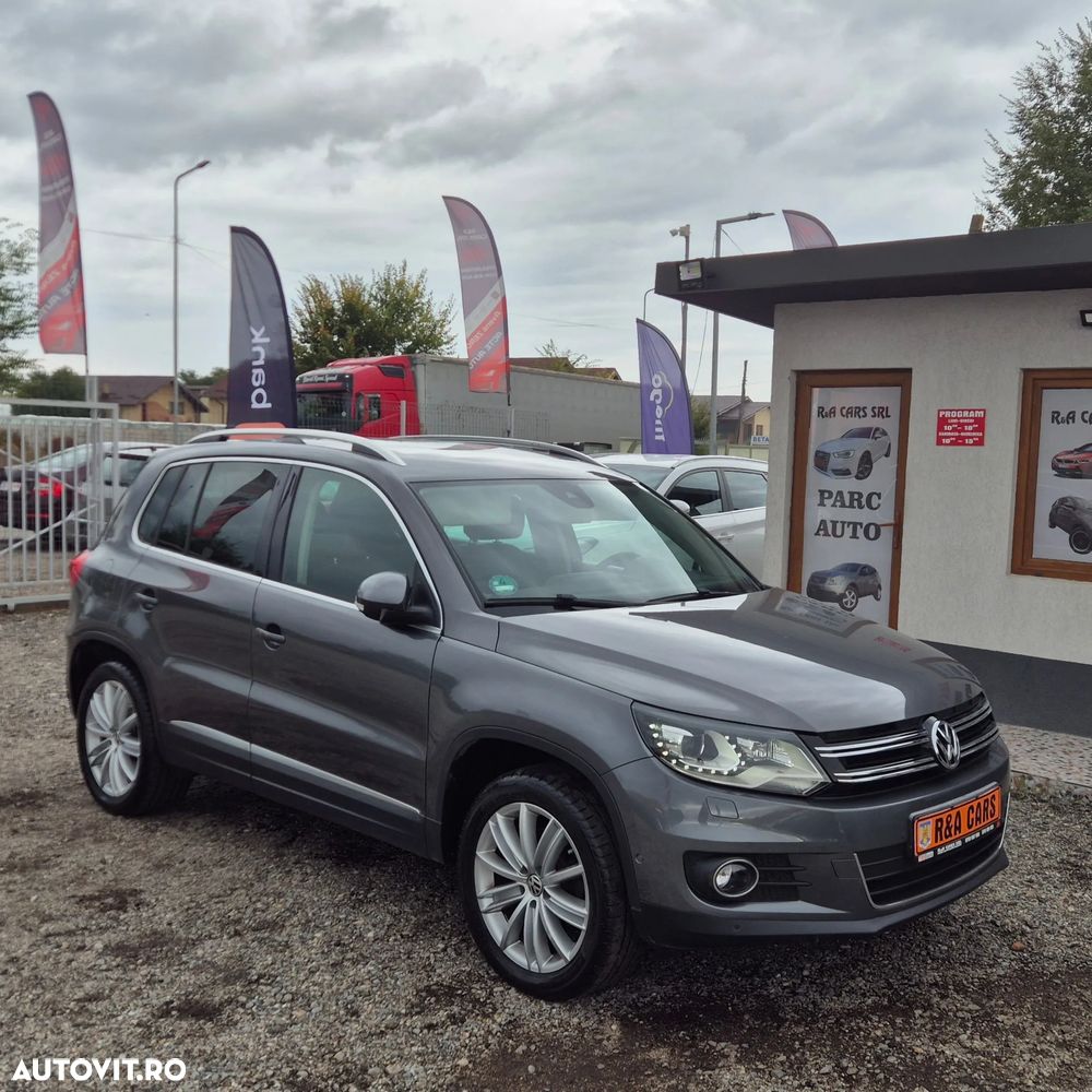 Volkswagen Tiguan 2.0 TDI 4Motion DSG Sport & Style - 10